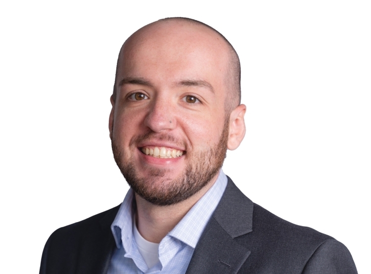 Ian Lyons headshot