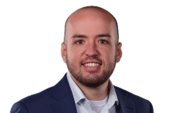 Ian Headshot